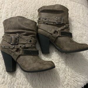 Stylish Brown Ankle Boots